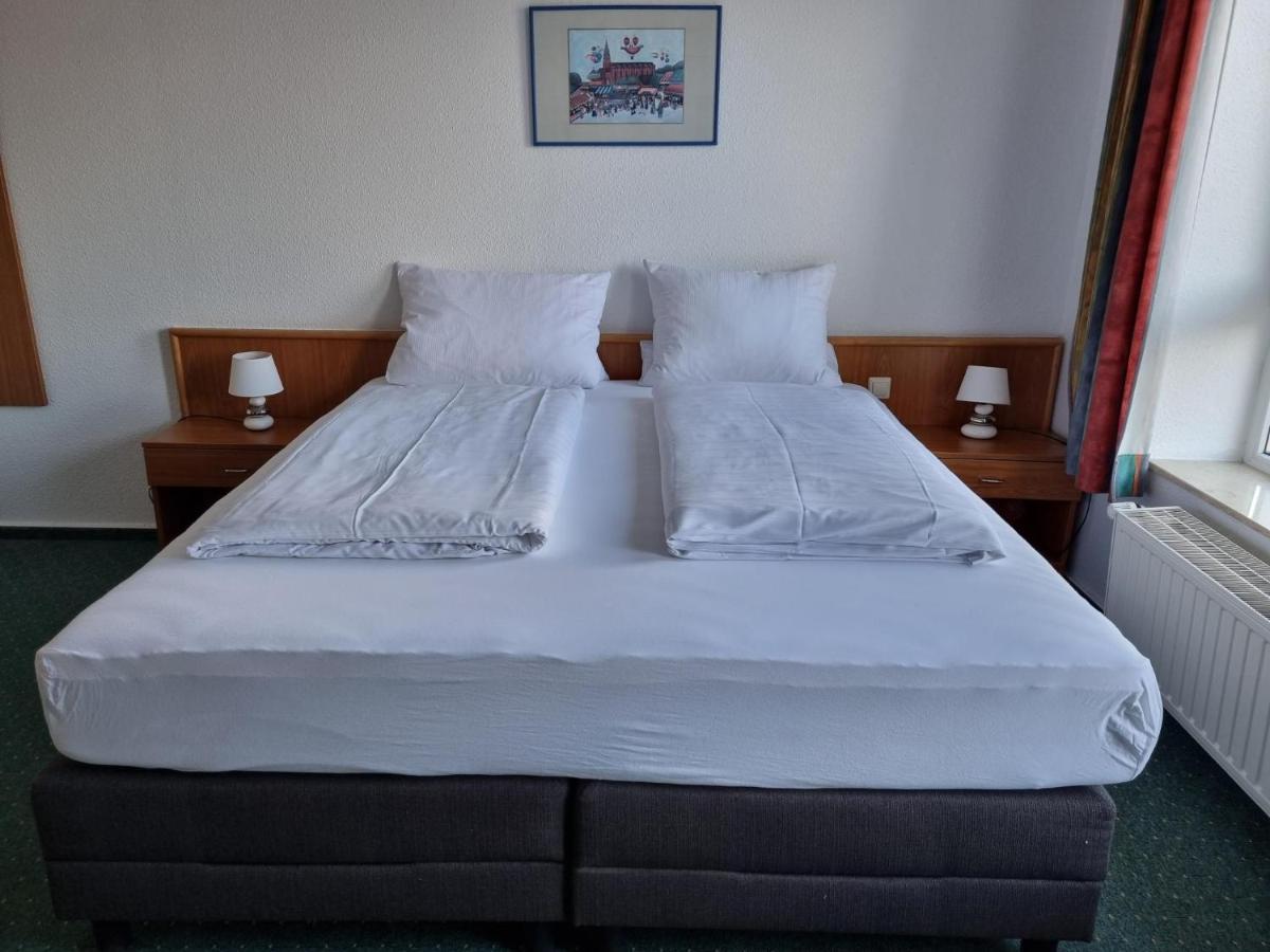 Erbenholz Hotel 3*